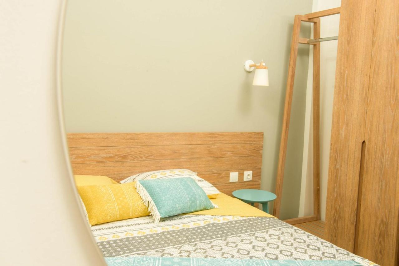 Apartament Στ' Ακρογιάλι Nea Roda Zewnętrze zdjęcie